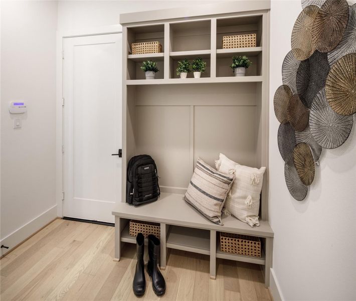 Displayed photo represents a comparable floorplan and is not of the actual property Displayed photo represents a comparable floorplan and is not of the actual property