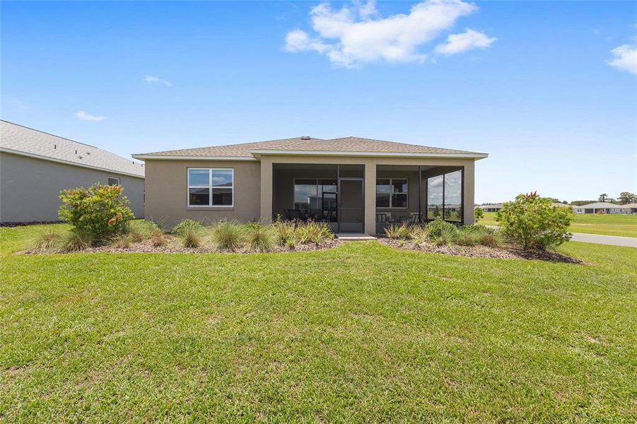 Exterior details and patio area of a home in , Ocala (Image 26).
