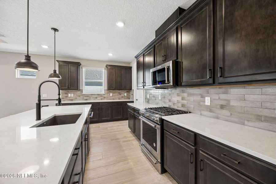 Furnished interior view inside a new home in , Yulee (Image 15).