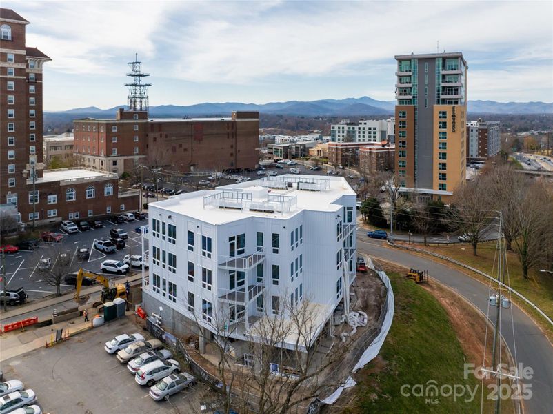 Condo located in Asheville, NC showcasing its design and architecture (Image 18).