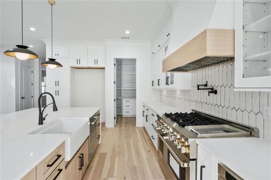 Furnished interior view inside a new home in , Lawrenceville (Image 11).