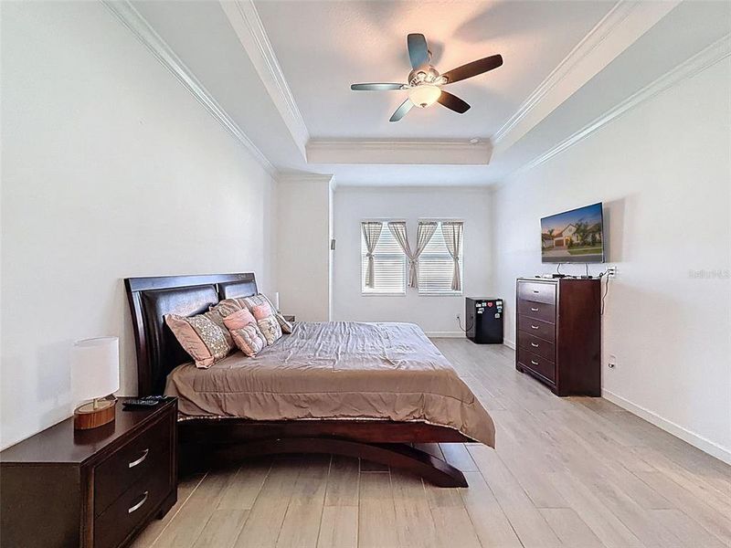 Furnished interior view inside a new home in Southshore Bay: The Estates, Wimauma (Image 6). Furnished interior view inside a new home in Southshore Bay: The Estates, Wimauma (Image 6).