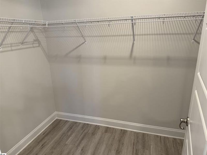 Spacious, unfurnished interior of a new home in Bracken Woods, Piedmont (Image 21).