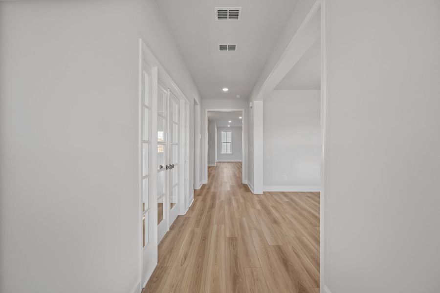 Spacious, unfurnished interior of a new home in Nexton, Summerville (Image 16).