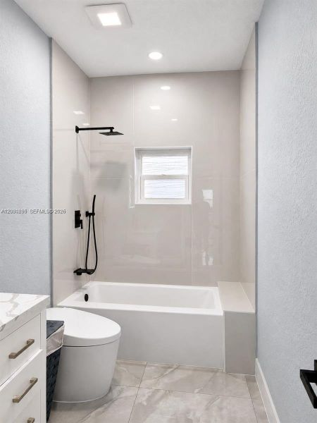 Furnished interior view inside a new home in , West Palm Beach (Image 11).