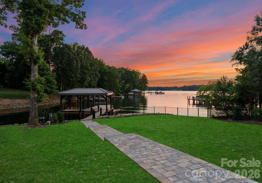 Stone pathway to the lakefront dock. Stone pathway to the lakefront dock.