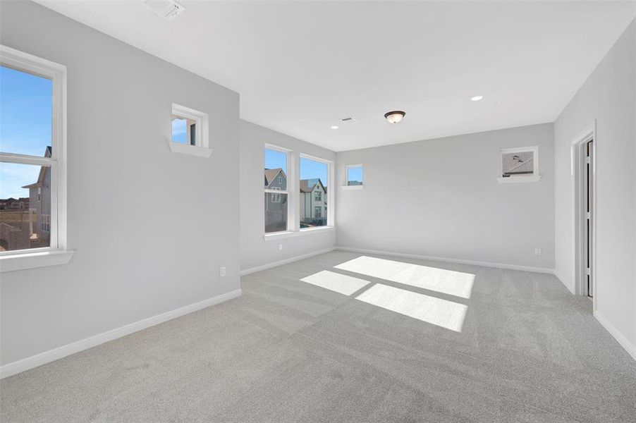 Spacious, unfurnished interior of a new home in Painted Tree Woodland West – Cottages, McKinney (Image 22).