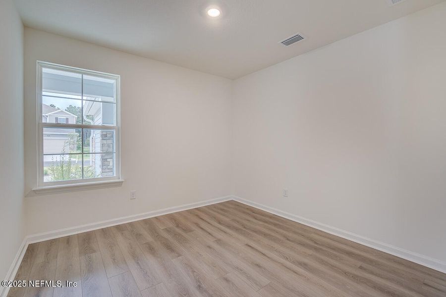 Spacious, unfurnished interior of a new home in Stonecrest, St. Johns (Image 12).