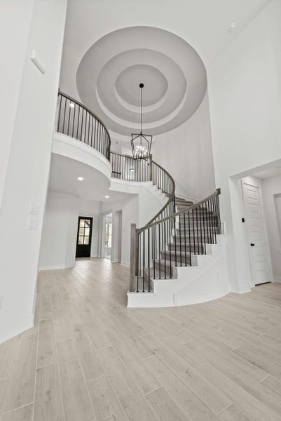 Representative image. Features, specifications, selections and colors may vary.