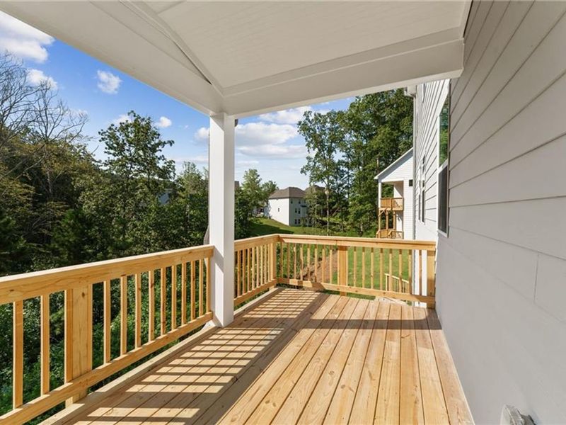 Exterior details and patio area of a home in Riverwood, Dallas (Image 3). Exterior details and patio area of a home in Riverwood, Dallas (Image 3).