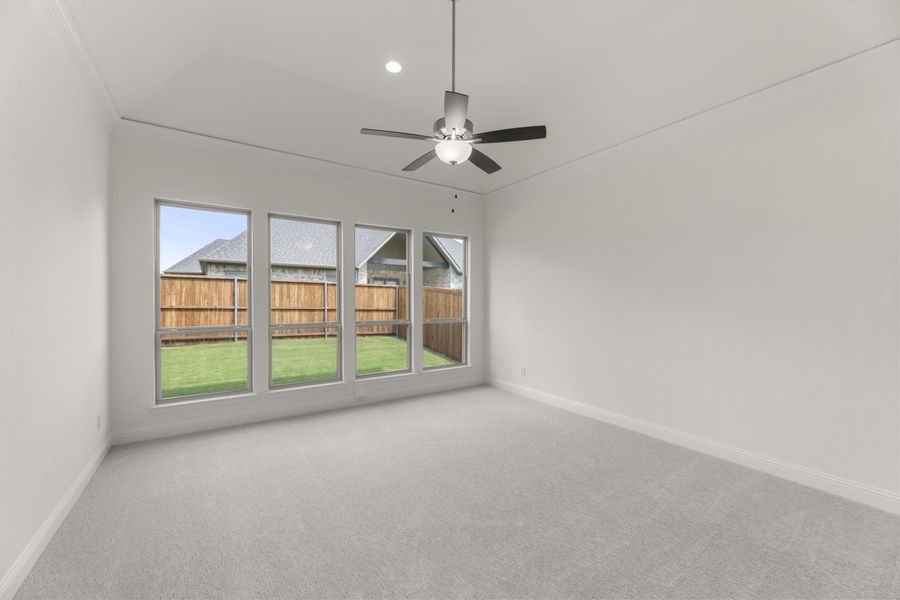 Representative unfurnished interior of a home built from the Ramsey by Windsor Homes in Estates at Rockhill, Frisco (Image 21).