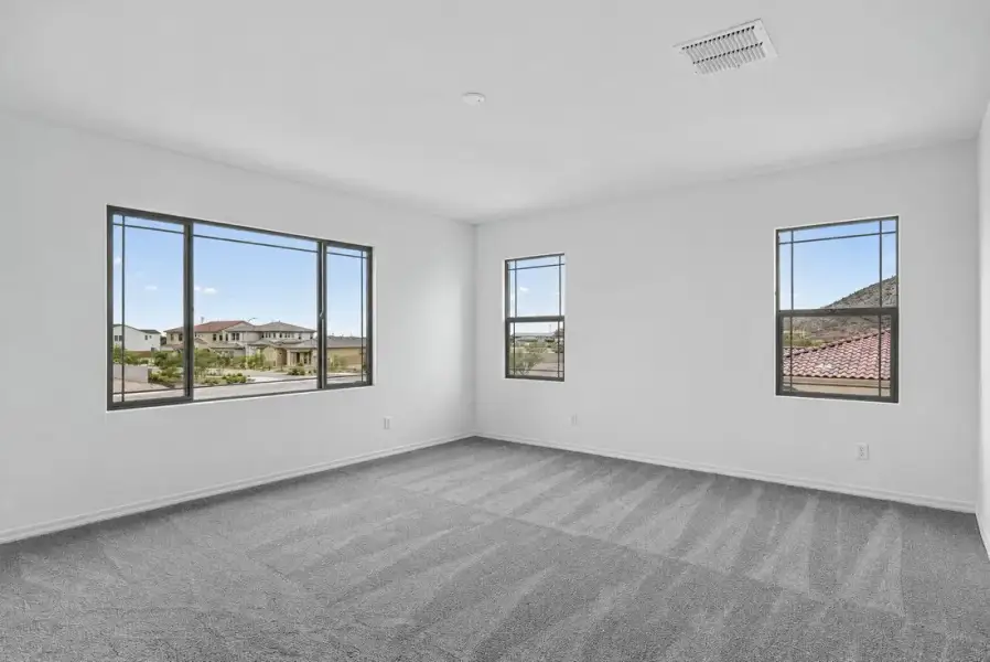 Spacious, unfurnished interior of a new home in Aloravita South, Peoria (Image 21).