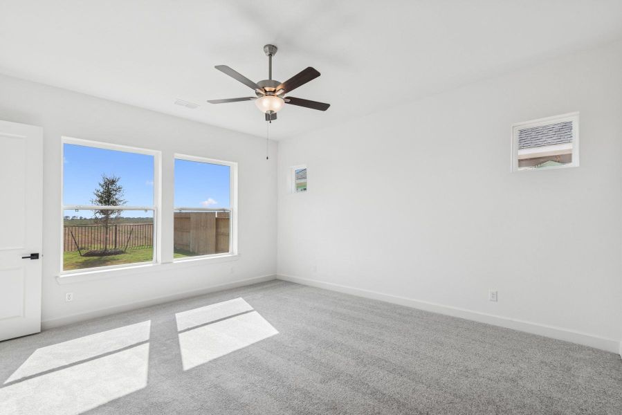 Spacious, unfurnished interior of a new home in Brookewater 55’ Homesites, Rosenberg (Image 13).