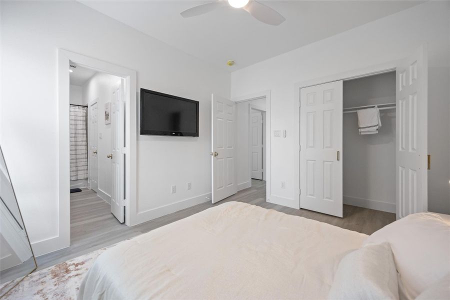 Furnished interior view inside a new home in , Houston (Image 13).