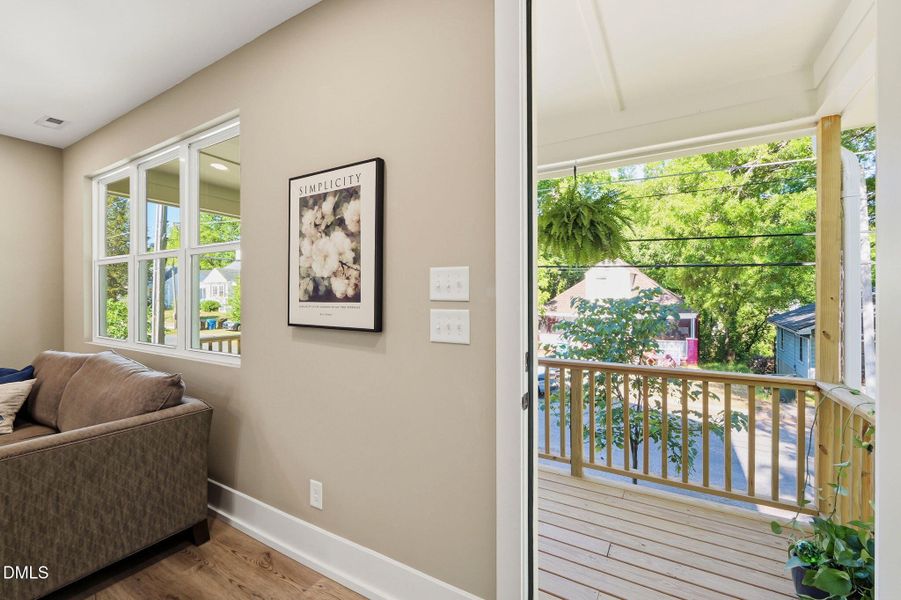 18-web-or-mls-P1127606 18-web-or-mls-P1127606