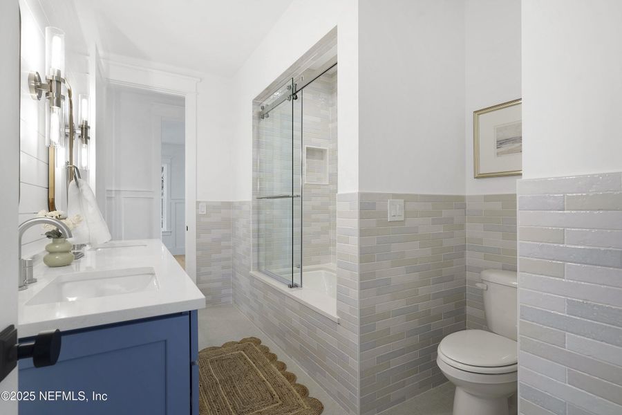 Furnished interior view inside a new home in , St. Augustine (Image 7).