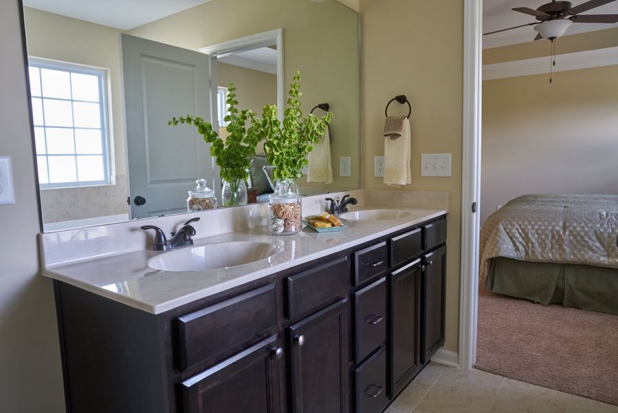 Representative furnished interior of a home built from the Ivy by Bill Clark Homes in Davenport Farms, Winterville (Image 4). Representative furnished interior of a home built from the Ivy by Bill Clark Homes in Davenport Farms, Winterville (Image 4).