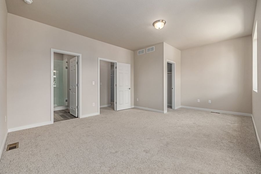 Spacious, unfurnished interior of a new home in Arras Park, Thornton (Image 20).