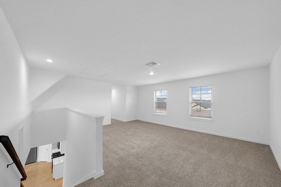 Spacious, unfurnished interior of a new home in Holly Ridge, Rosenberg (Image 24). Spacious, unfurnished interior of a new home in Holly Ridge, Rosenberg (Image 24).