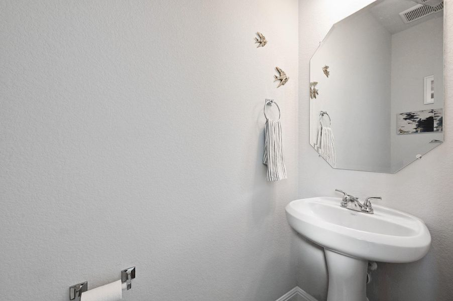 Furnished interior view inside a new home in Porter Country, Buda (Image 30).