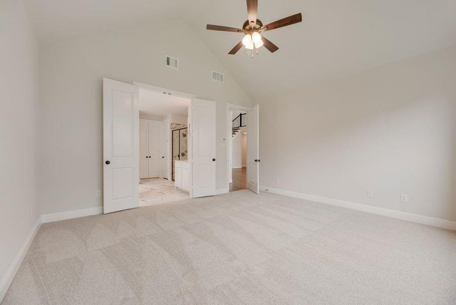 Spacious, unfurnished interior of a new home in Frisco Hills, Little Elm (Image 33).