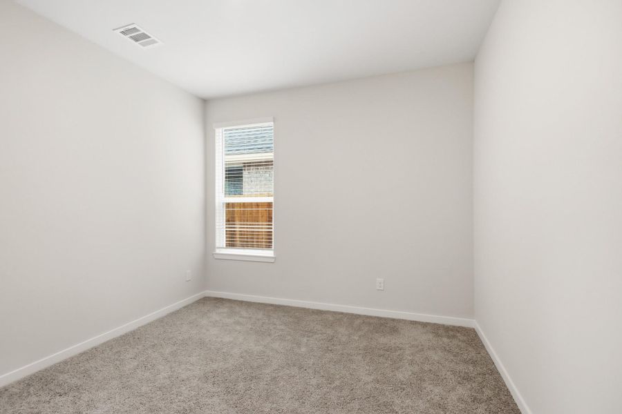 Spacious, unfurnished interior of a new home in Audubon, Magnolia (Image 10).