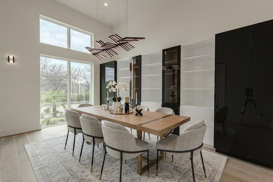 Furnished interior view inside a new home in , Dallas (Image 9).