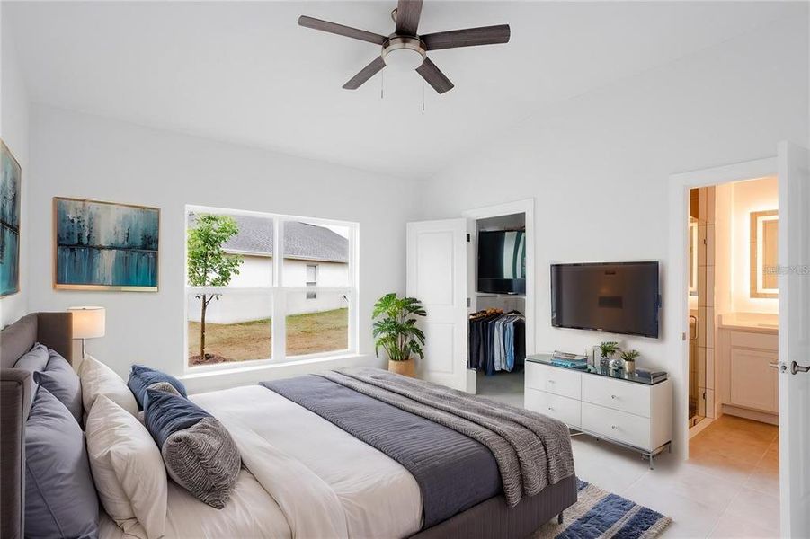 Furnished interior view inside a new home in , Port Charlotte (Image 15).