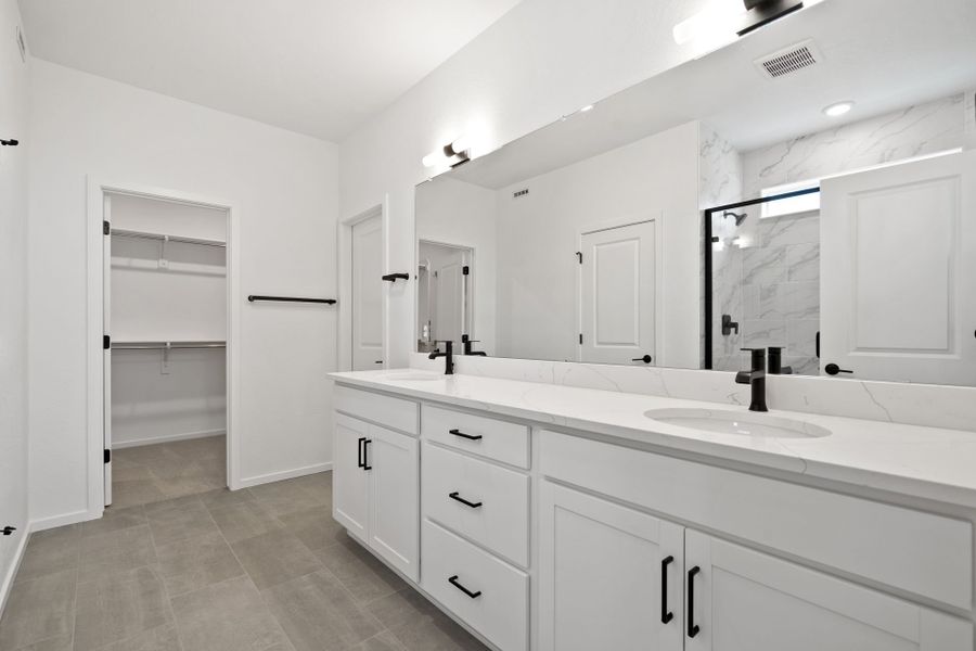 Furnished interior view inside a new home in Harvest Crossing, Aurora (Image 9).