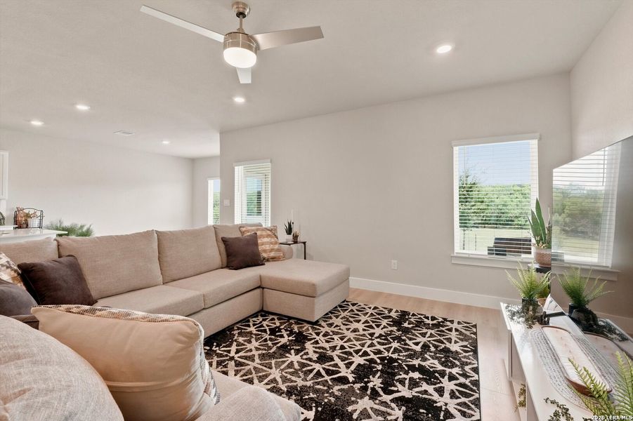 Furnished interior view inside a new home in Copper Canyon, Bulverde (Image 9).