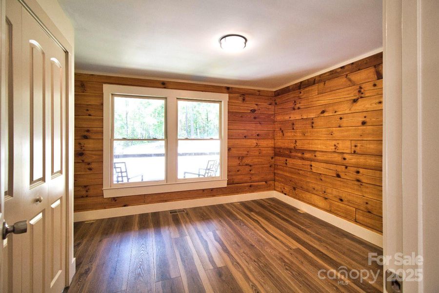 Spacious, unfurnished interior of a new home in , Union Mills (Image 11).