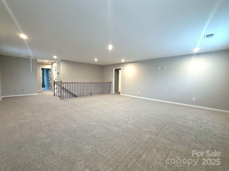 CONSTRUCTION PHOTOS 12/01/25