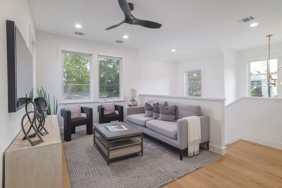 Furnished interior view inside a new home in , Austin (Image 19). Furnished interior view inside a new home in , Austin (Image 19).