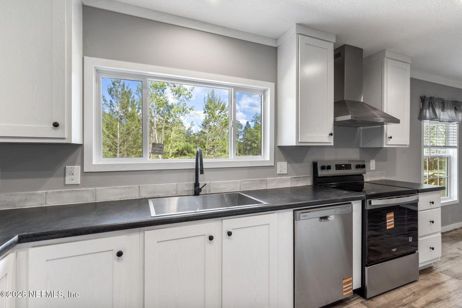 Furnished interior view inside a new home in , Keystone Heights (Image 31).