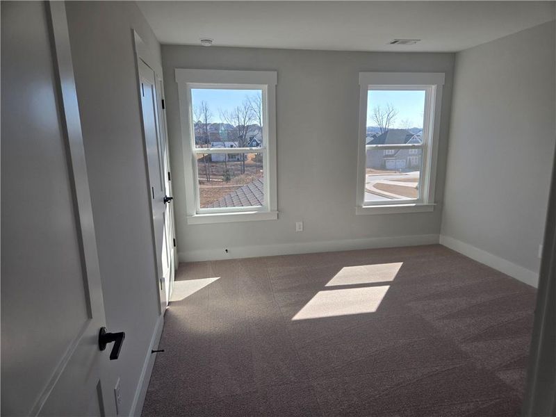 Spacious, unfurnished interior of a new home in Twin Lakes, Hoschton (Image 23). Spacious, unfurnished interior of a new home in Twin Lakes, Hoschton (Image 23).