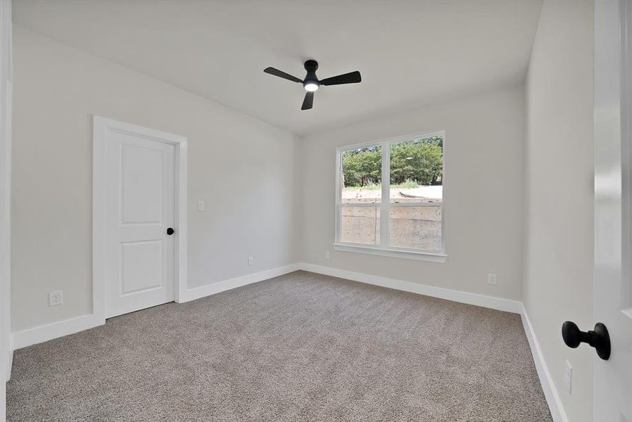 Spacious, unfurnished interior of a new home in , Joshua (Image 31).