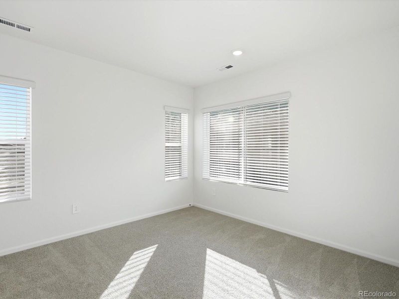 Spacious, unfurnished interior of a new home in Three Hills, Morrison (Image 17). Spacious, unfurnished interior of a new home in Three Hills, Morrison (Image 17).