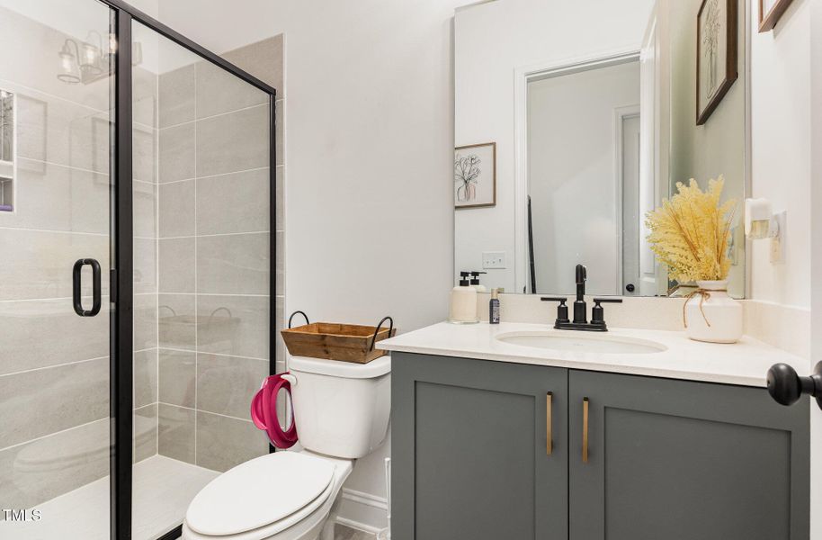 018_img_4041-edit_812