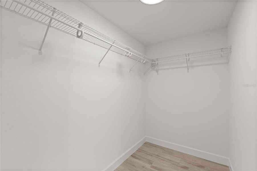 Spacious, unfurnished interior of a new home in , Dunnellon (Image 17).