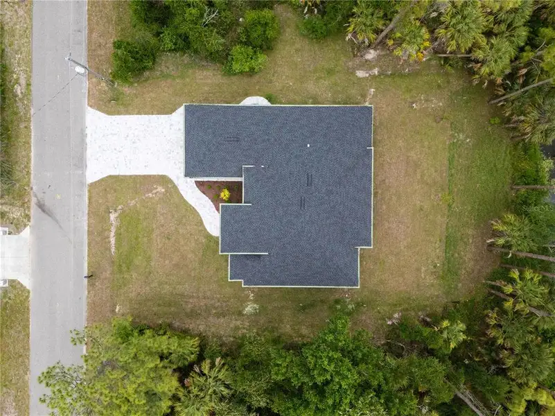 Image 86 of a home in .