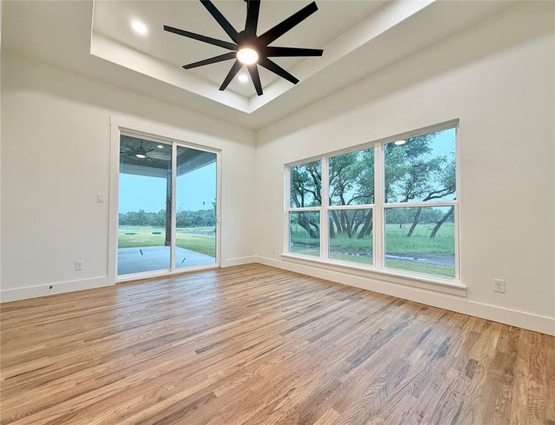 Spacious, unfurnished interior of a new home in , Weatherford (Image 30).