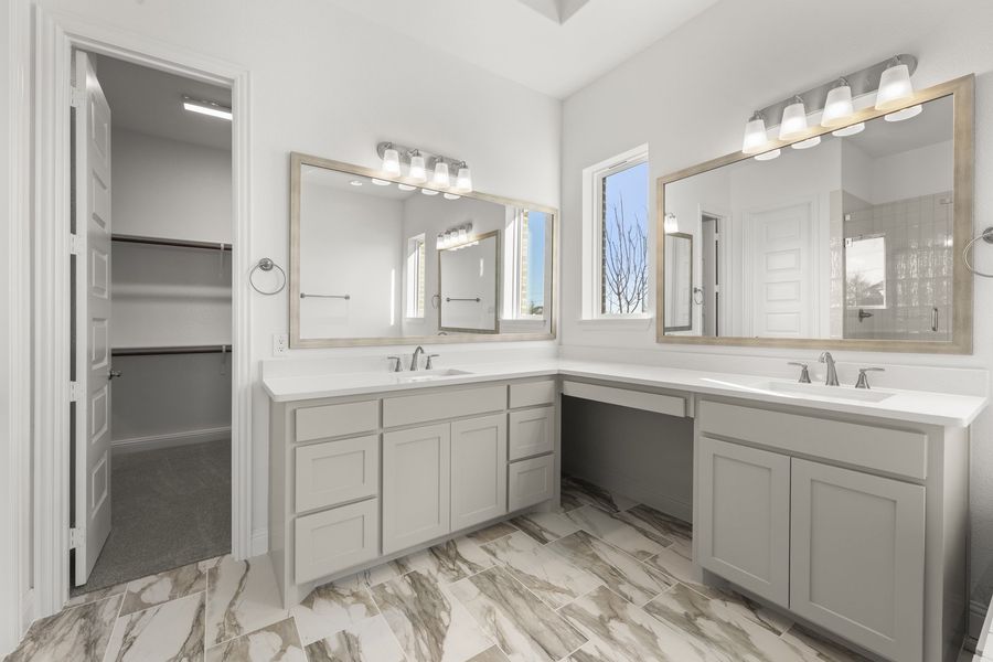 Furnished interior view inside a new home in Nelson Lake Estates, Rockwall (Image 13).