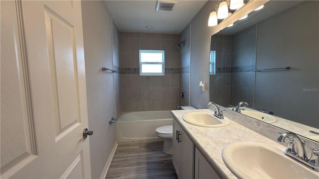 Furnished interior view inside a new home in , St. Cloud (Image 10).