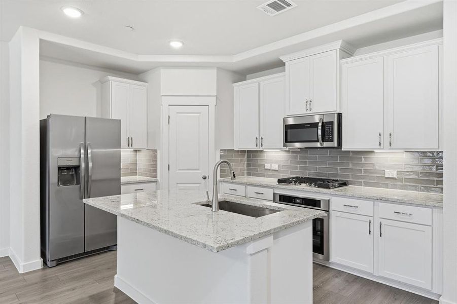 Furnished interior view inside a new home in , Fort Worth (Image 5).