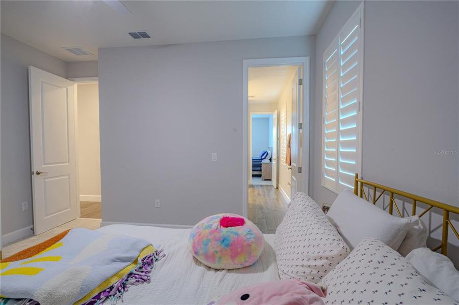 Furnished interior view inside a new home in Francisco Park, Oviedo (Image 35).