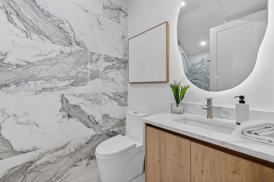 Furnished interior view inside a new home in , Fort Lauderdale (Image 11).