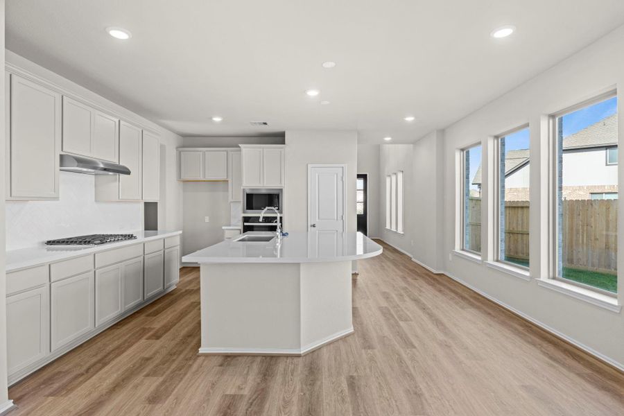 Furnished interior view inside a new home in Candela, Richmond (Image 7).