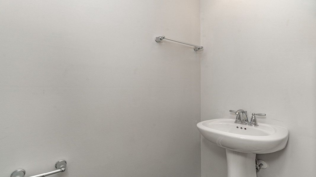 Representative furnished interior of a home built from the BELFORT by D.R. Horton in Heron Pointe, Myrtle Beach (Image 4). Representative furnished interior of a home built from the BELFORT by D.R. Horton in Heron Pointe, Myrtle Beach (Image 4).