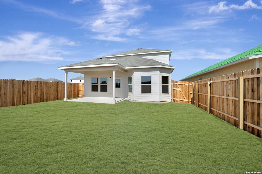 Exterior details and patio area of a home in Winding Brook, San Antonio (Image 28).