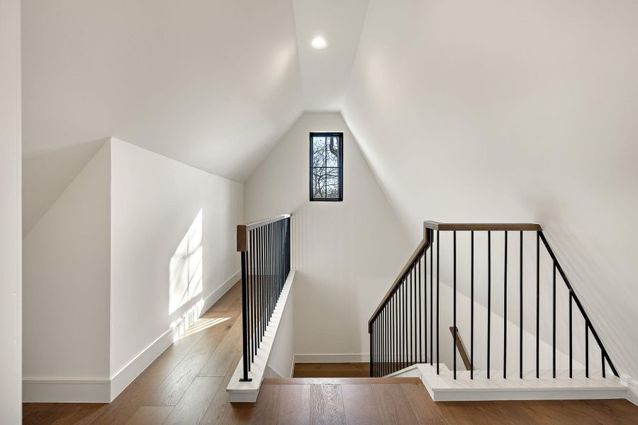 Spacious, unfurnished interior of a new home in , Austin (Image 19).